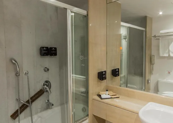 Capsis Bristol Boutique 5*