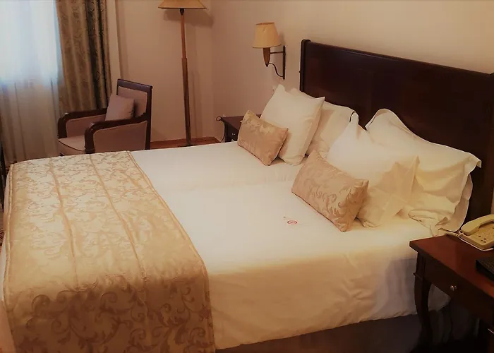 Hotel Capsis Bristol Boutique 5*