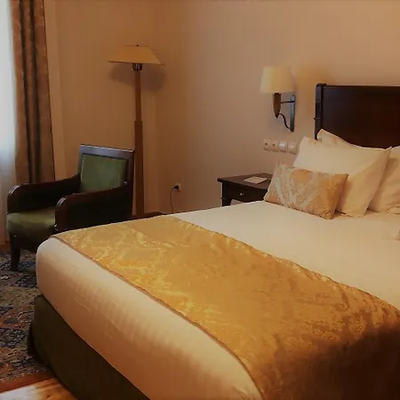Hotel Capsis Bristol Boutique 5*