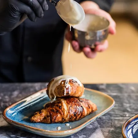 Capsis Bristol Boutique Hotel