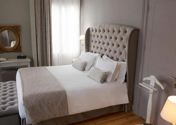 Capsis Bristol Boutique