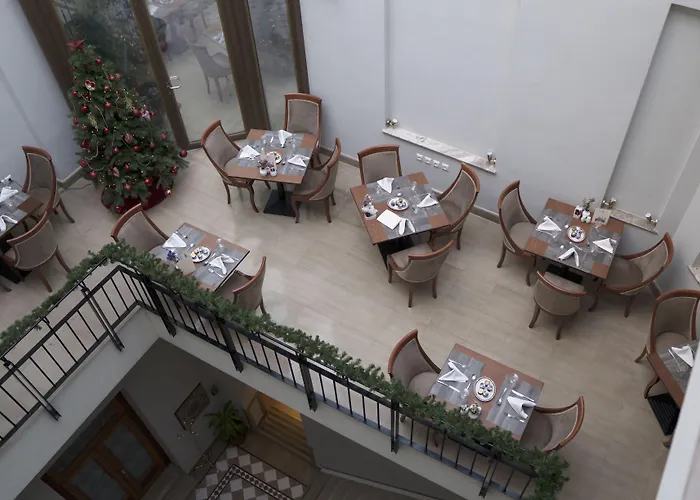 Capsis Bristol Boutique Thessaloniki